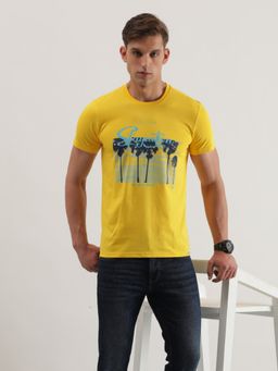 Lee - Men Slim Graphic Print Yellow Crew Neck T-Shirt