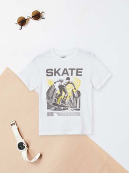 max - Boys White Graphic Printed T-shirt
