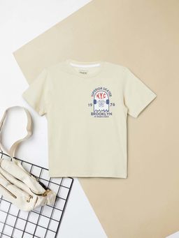 max - Boys Off White Typography Printed T-shirt