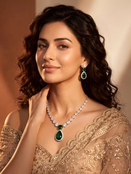 ADIVA - Silver-Plated Green Ad Stone Pendant Necklace and Drop Earrings Jewellery Set