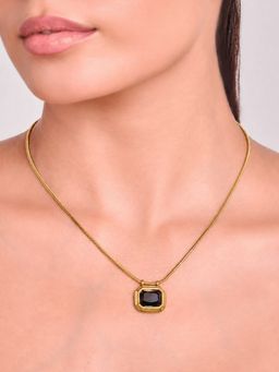 ELRA - 18K Gold Plated Frame Necklace Stainless Steel Waterproof and Anti-Tarnish