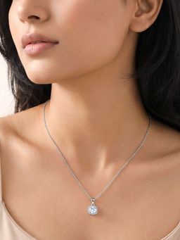 GIVA - Silver Cushion Halo Pendant with Link Chain