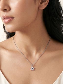 GIVA - Silver Snowflake Bloom Pendant with Link Chain
