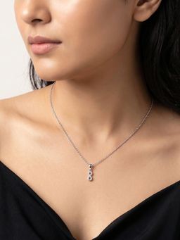 GIVA - Silver Infinity Kiss Pendant with Link Chain