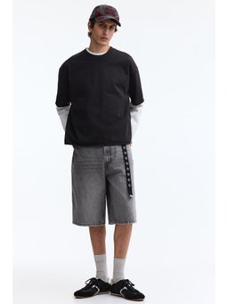H&M - Men Grey Baggy Denim Shorts