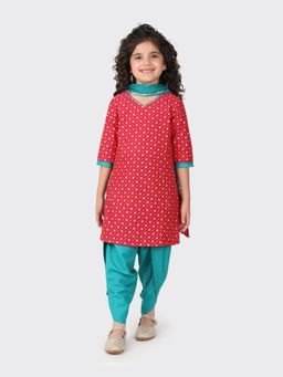 Fabindia - Red Cotton Printed Girl Dhoti (Set of 3)