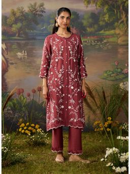 Lakshita - Women's Rust Round Neck Embroidered Kurta with Pant