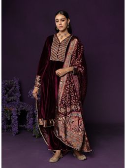 Lakshita - Women's Maroon V-Neck Embroidered Kurta with Pant and Dupatta