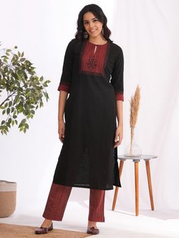 Kami Kubi - Women's Black Cotton Thread Work Kurta with Pant