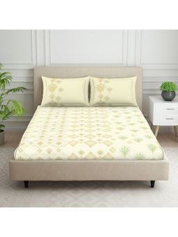 SPACES - Bold Boho 100% Cotton 132 TC Cream 1 Bedsheet with 2 Pillow Covers (Queen)