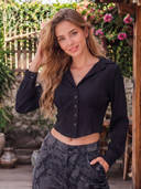 Black color option, Currently selected