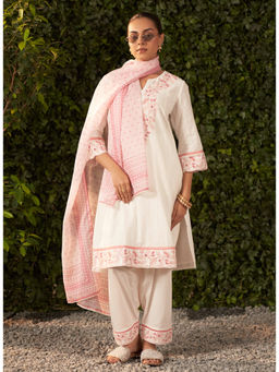 Lakshita - Pink Embroidered Cotton Jacquard Kurta & Pant with Dupatta (Set of 3)