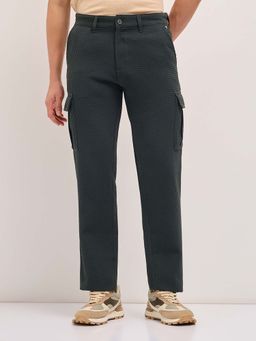 The Bear House - Men Green Straight Fit Casual Cargo