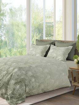 SANSAAR A D'DECOR BRAND LIVE CONSCIOUSLY - Green Geometric Cotton Bedsheet with Pillow Covers (King)