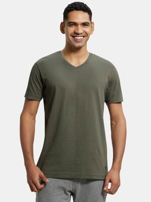 Buy Jockey 2726 Men Super Combed Cotton Rich Solid V Neck T-Shirt ...
