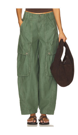 Free People - x We The Free Brentwood Slouch Pant In Aged Green