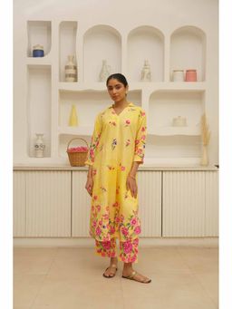 KAVANA - Kashvi Floral Print Kurta with Pant (Set of 2)