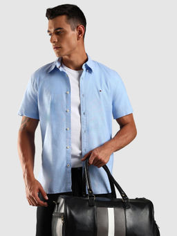 Tommy Hilfiger - Men Blue Solid Casual Shirt