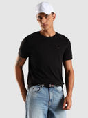 Black color option, Currently selected