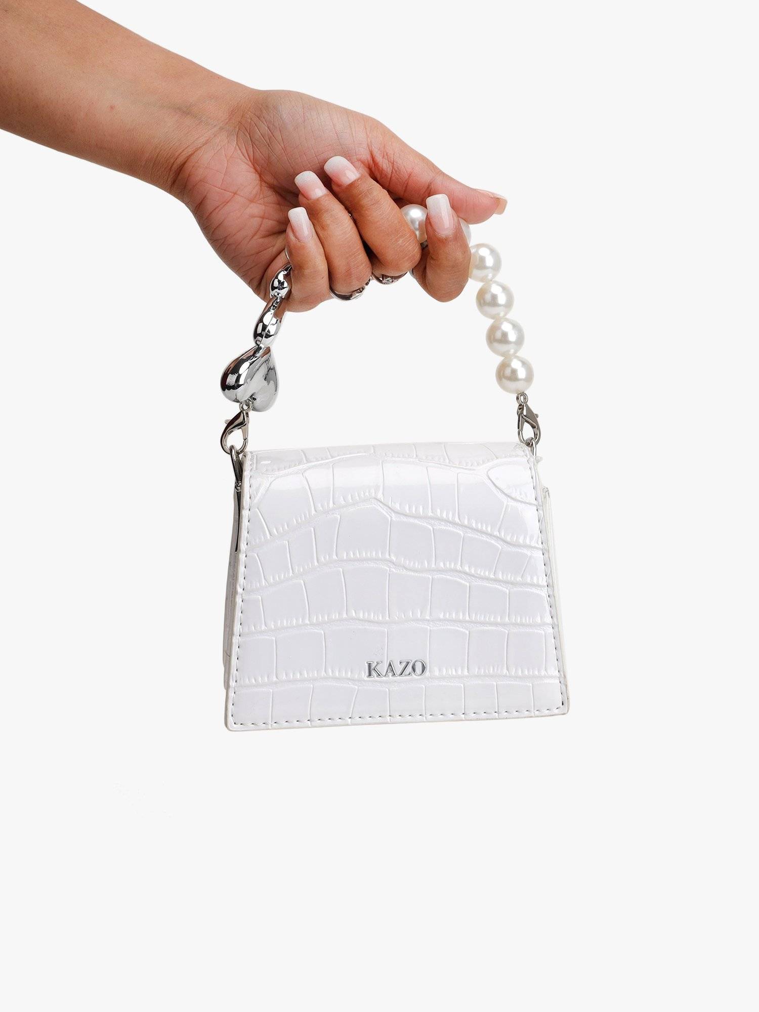 小物 user_e1055040 Buy Kazo Pearl Handle Mini Bag Online