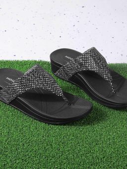 Mochi - Women Grey Casual Sandals