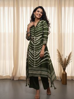FASHOR - Abstract Printed Asymmetric Kurta with Pant