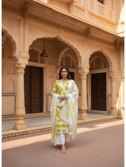FASHOR - Abstract Floral Printed Straight Fit Kurta With Pant & Dupatta