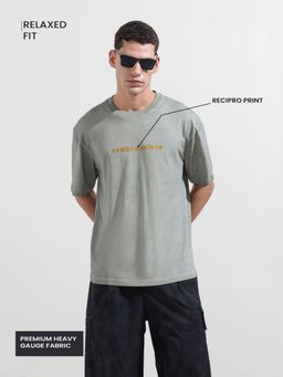 The Indian Garage Co - Men Light Grey Relaxed Fit Graphic Half Sleeves T-shirt