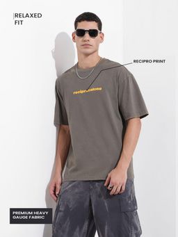 The Indian Garage Co - Men Grey Relaxed Fit Typography Printed Half Sleeves T-shirt