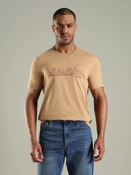 Tommy Hilfiger - Men Brown Embroidered Regular Fit Cotton T-shirt
