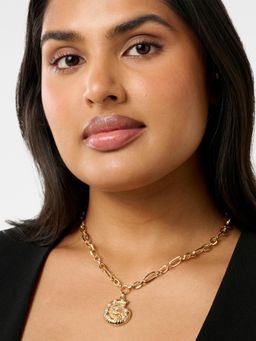 Forever New - Signature Selene Shell Pendant Necklace