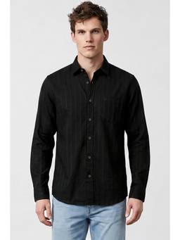 Allen Solly - Men Black Sport Fit Solid Full Sleeves Casual Shirt