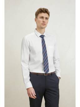 Louis Philippe - Men White Classic Fit Solid Full Sleeves Formal Shirt