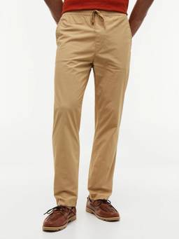 Tommy Hilfiger - Regular Fit Solid Mid Rise Chino