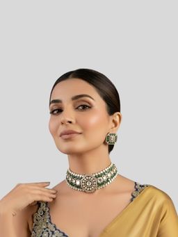 Auraa Trends - Kundan Polki White Choker Necklace With Earrings