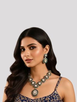 Auraa Trends - Gold Finish Kundan Polki White Necklace With Earrings