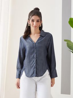 Latin Quarters - Women Blue Solid Full Sleeves Casual Shirt