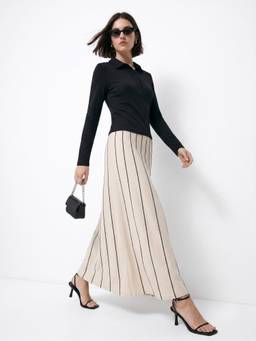Outzidr - Black Solid Fitted Top and Striped Skirt