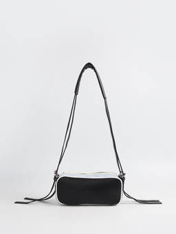 max - Women Colourblock Sling Bag with Strap