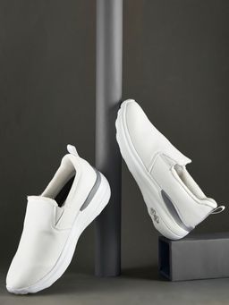 Campus - Ivory Men White Walking Shoes