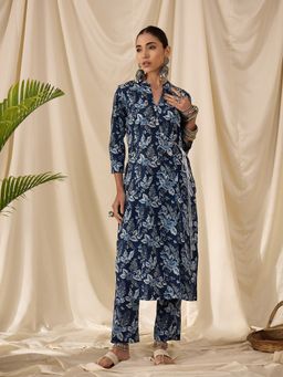 STADO - Women Cotton Floral Blue Kurta with Pant