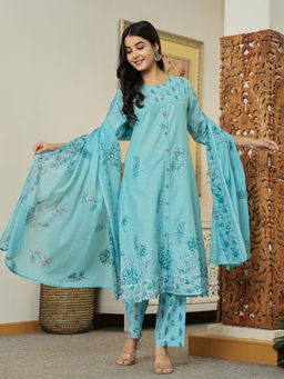 Yufta - Women Floral Blue Kurta with Pant and Dupatta