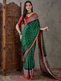 Odette - Women Green Silk Blend Printed Elegant Saree with Unstitched Blouse