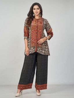 Amchoor - Women Black Crepe Digital Print Kurta with Palazzo