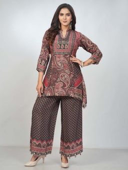 Amchoor - Women Maroon Viscose Silk Paisley Printed Kurta with Palazzo