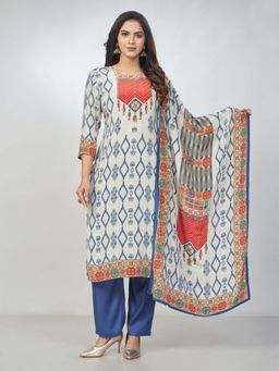 Amchoor - Women Off White Crepe Geometric Printed Kurta with Pant and Dupatta