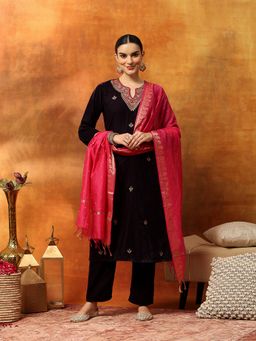 Nayam by lakshita - Purple Embroidered Velvet with Art Silk Kurta with Pant and Dupatta