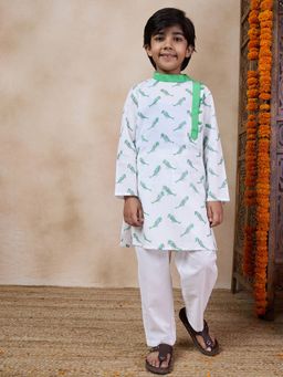 PSPeaches - Boys White Printed Straight Kurta with Pant (Set of 2)