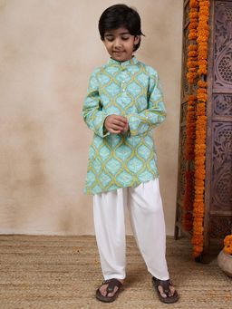 PSPeaches - Boys Green Floral Printed Regular Kurta with Salwar (Set of 2)