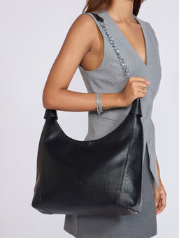 Twenty Dresses by Nykaa Fashion - Black Solid Half Chain Link Handle Shoulder Bag
